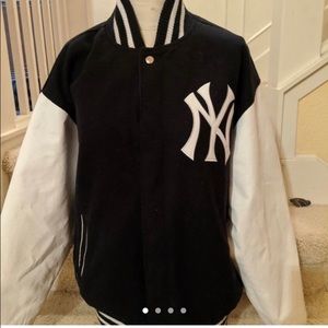 Reversible Yankees Jacket